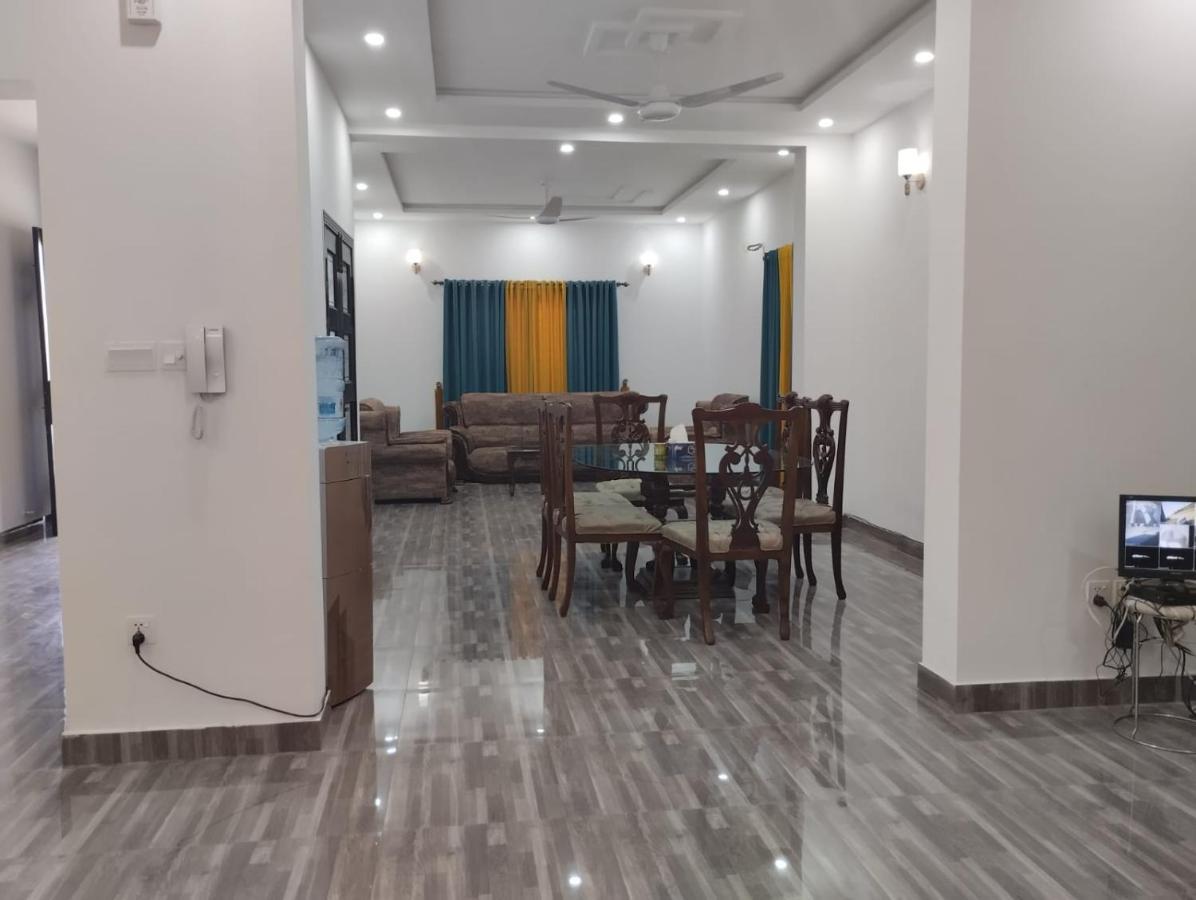Itl Guesthouse Rawalpindi Exteriör bild